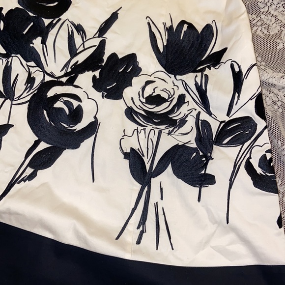 WHBM Floral Strapless Dress Embroidered Corset White House Black Market SZ4 - Picture 6 of 14